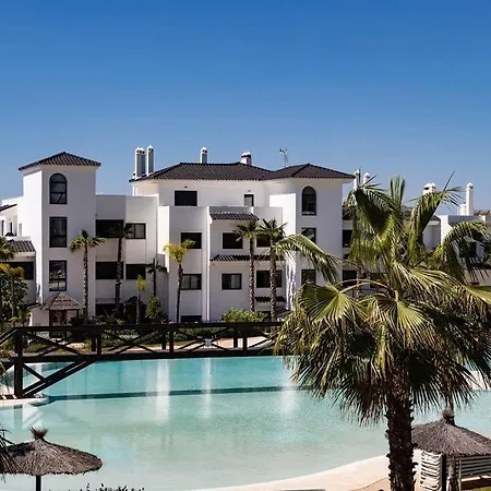 Brand New Gorgeous 2 Bed At Hills!