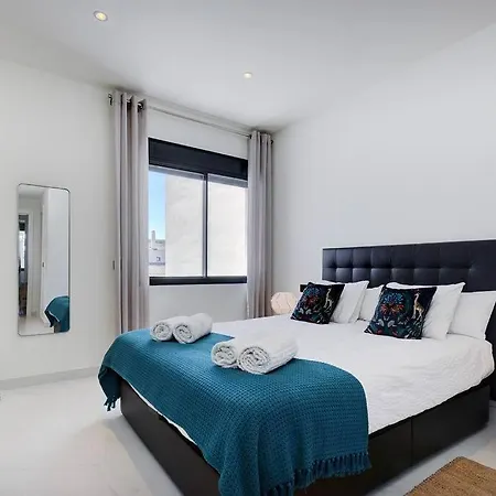 Brand New Gorgeous 2 Bed At Hills! Estepona