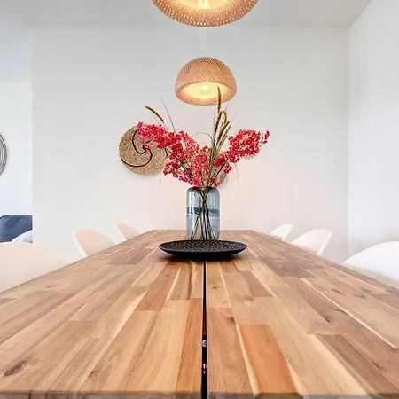 Brand New Gorgeous 2 Bed At Hills! Apartment *